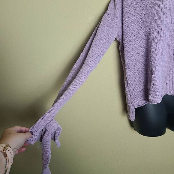 Coco + Jaimeson Tie Cuff Sweater - Picture 3 of 7